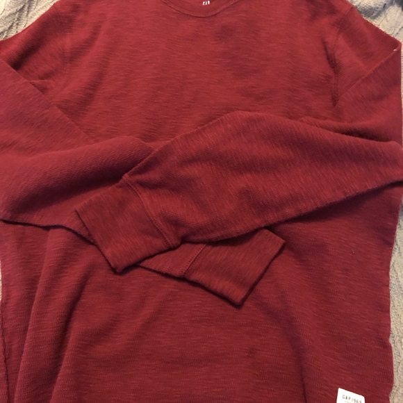 🌷 2/$25 Bundle of 3 Boys GAP long sleeve shirts - Picture 3 of 5